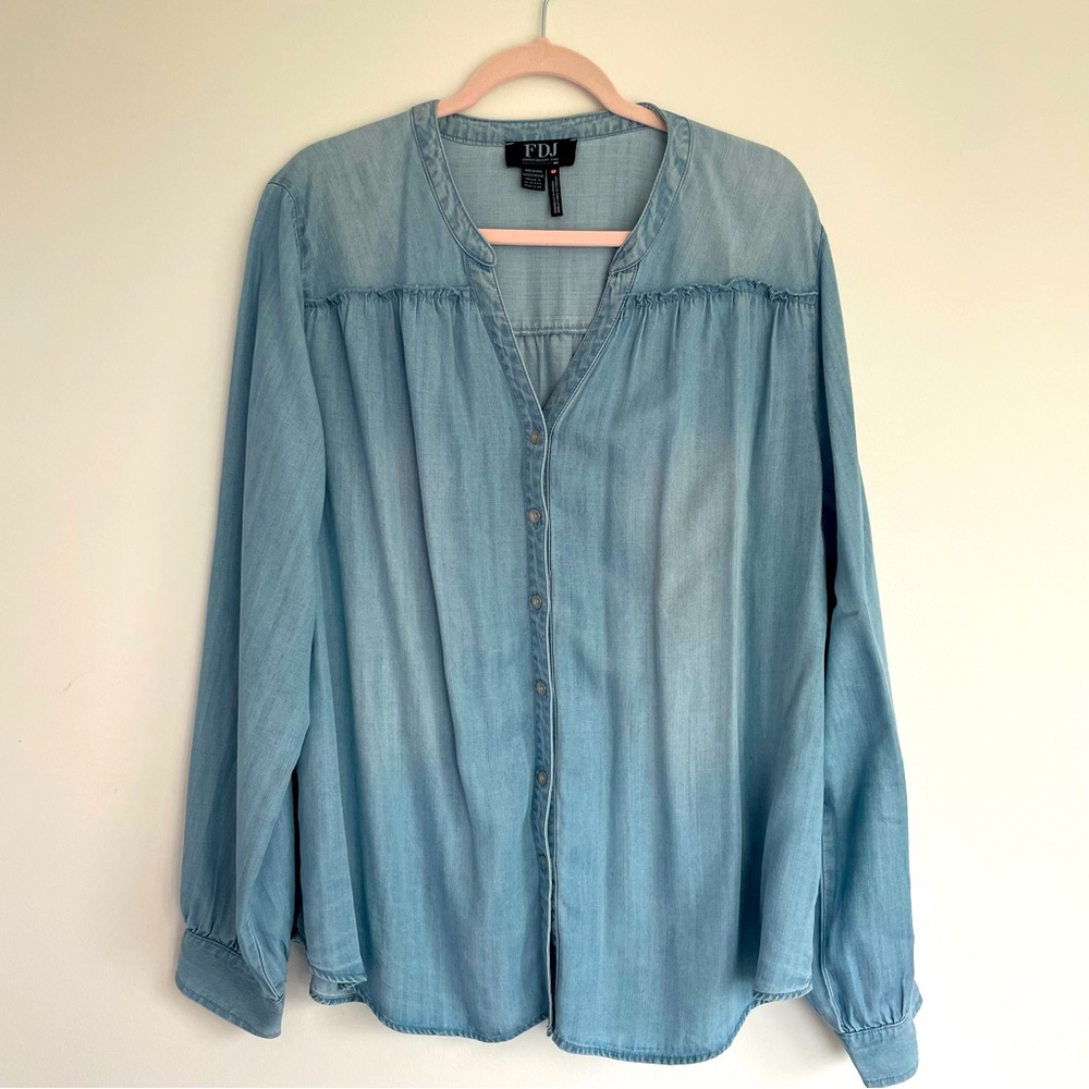 FDJ chambray shirt 🩵
